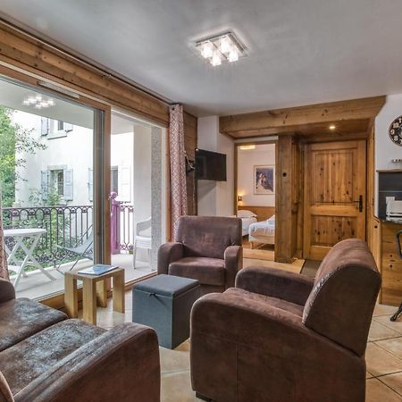 Villa Vallet- Newly Renovated 2 Bedroom Nestled Just Off The Main Street Chamonix Exteriér fotografie