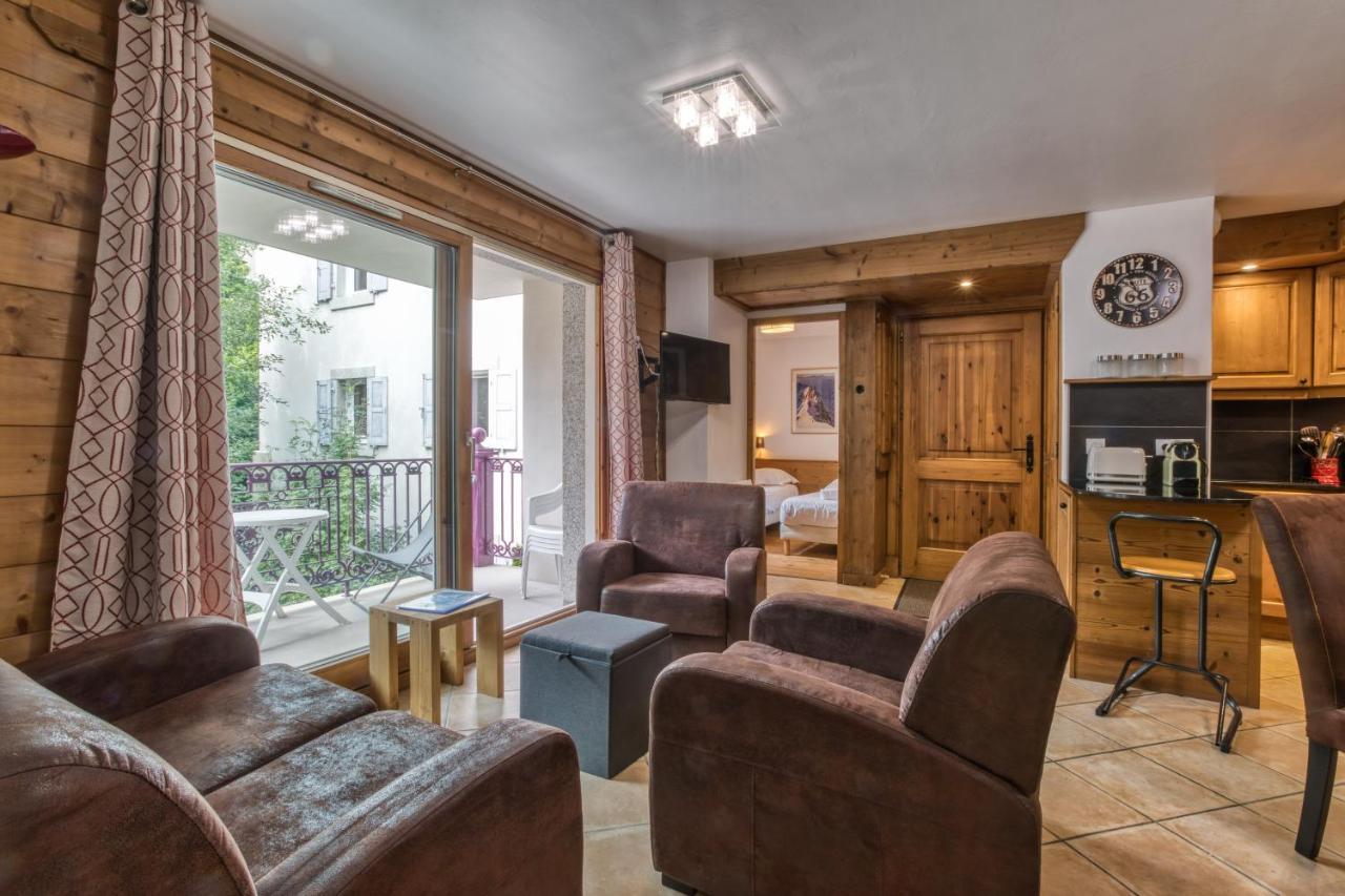 Villa Vallet- Newly Renovated 2 Bedroom Nestled Just Off The Main Street Chamonix Exteriér fotografie